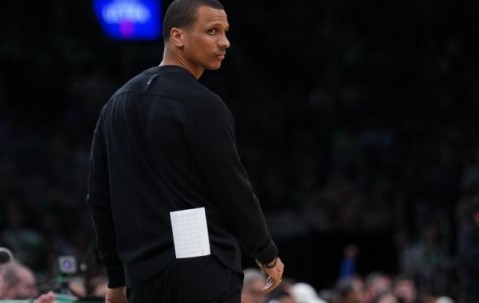 九游官方平台-马祖拉：铂金带来防守帮助 防守是下赛季优势