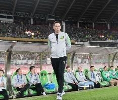 编剧汪海林：国足怕吃苦不去逼抢压迫 施密特执教擅长强化这一点