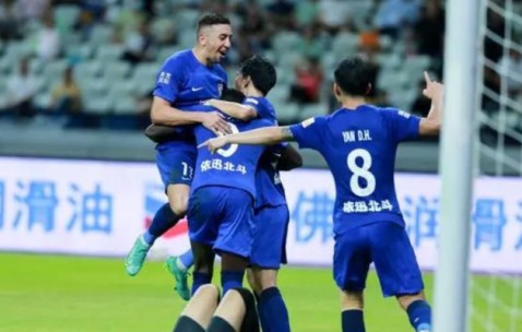 九游官方平台-【中超】阿齐兹戴维森点射 三镇2比1亚泰主场首胜