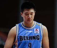上强度了！首节两队合计18次犯规 北京10次&amp;广厦8次