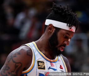 九游体育官网app-媒体人：本场末节单外援押宝杰曼不明智 身材劣势攻防都被针对